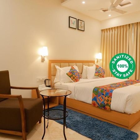 Kvr Capitol Suites วิเจยาวารา ภายนอก รูปภาพ